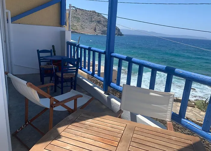 Romantic House 6 Steps From The Sea